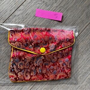 **NEW** - #5 MINI EMBROIDERED ZIPPERED POUCH